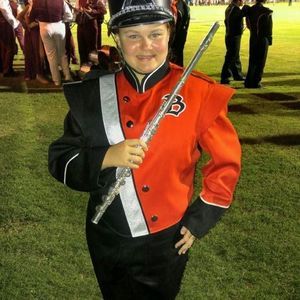 Meet your Posher, Hollie